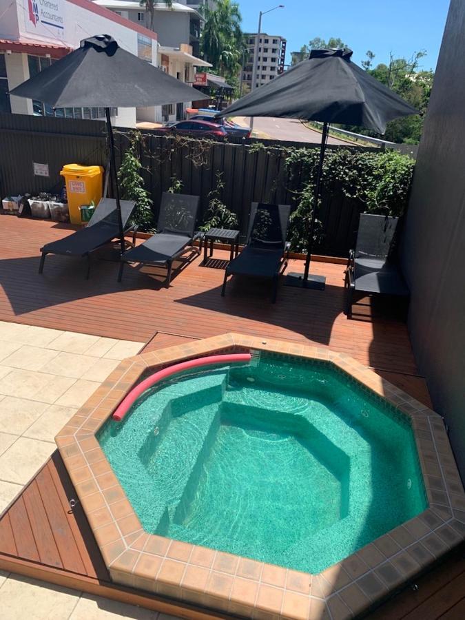 Down Under Hostels Darwin Exterior photo
